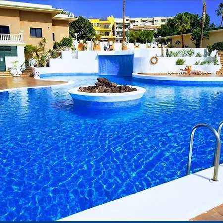 Club Paraiso For Holiday *